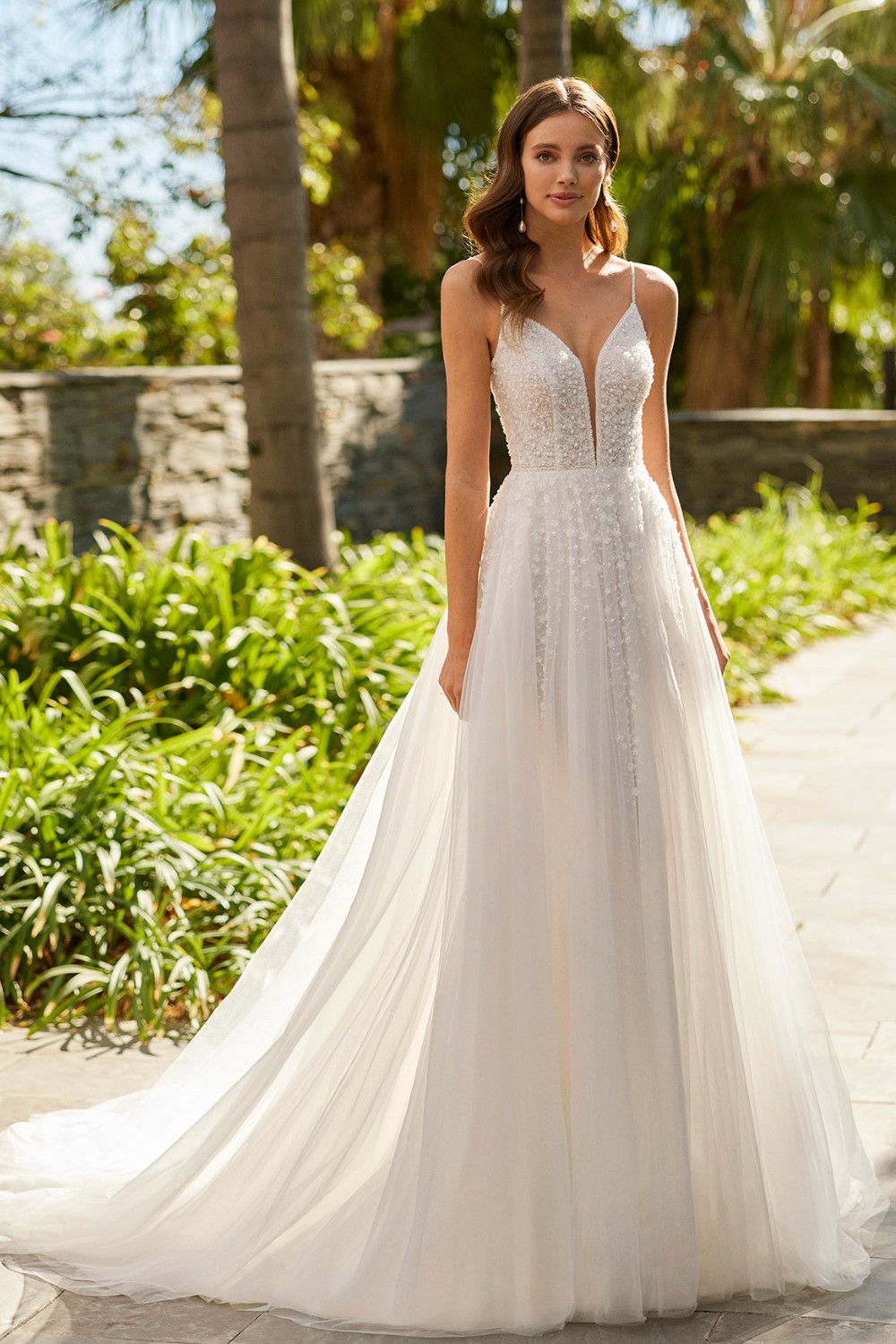 brautmode livia - bridal collection 23 - dress 12-1