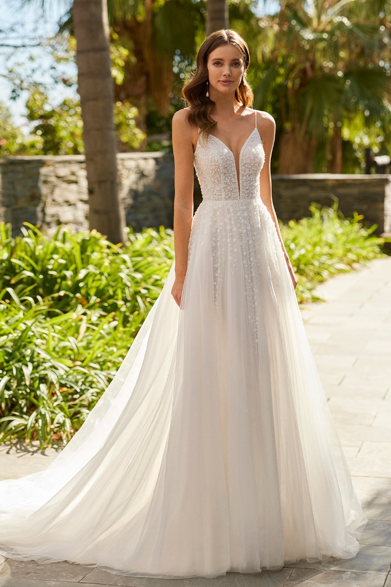 brautmode livia - bridal collection - dress 23 12-1